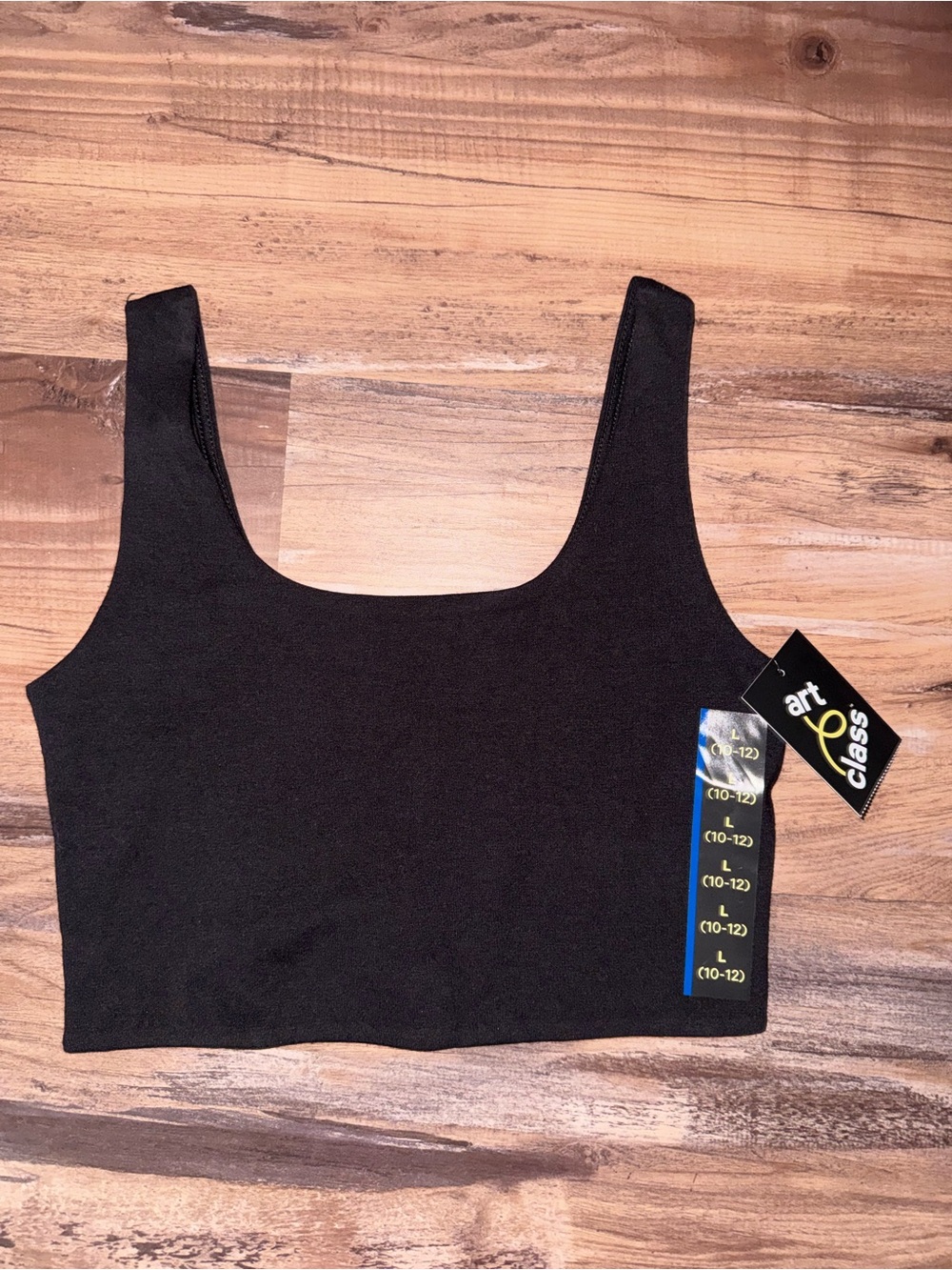 art class Black Scoop-Neck Cropped Tank